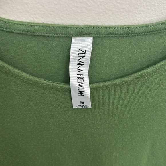 Zenana Green Short Sleeve Tee - Picture 2 of 5
